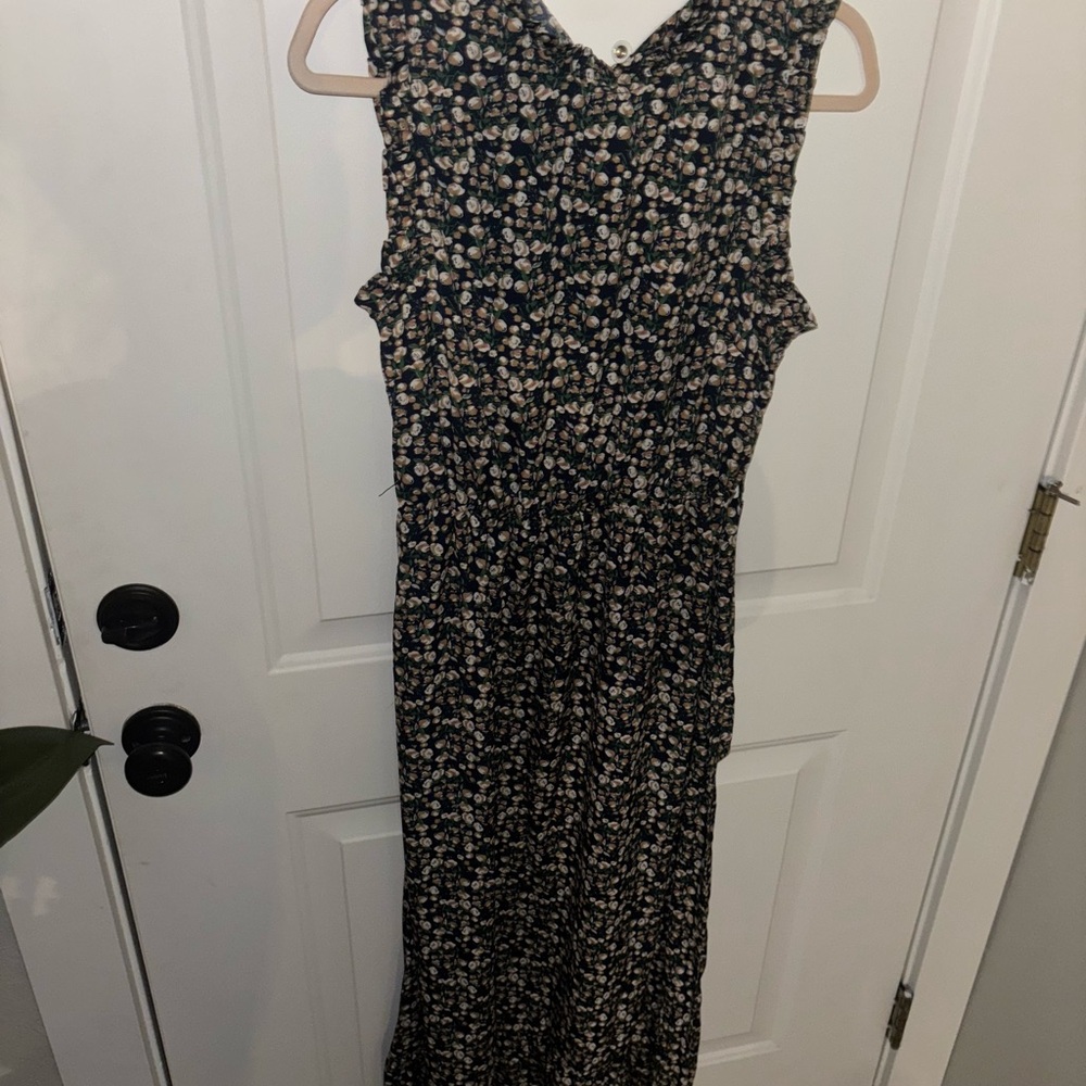 Floral Sleeveless Maxi Dress